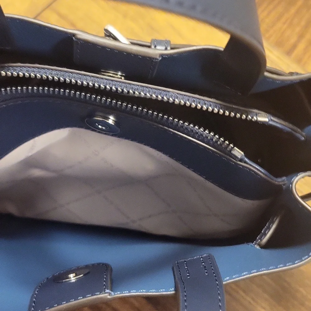 Michael Kors Emilia Small Pebbled Leather Navy Blue Satchel - Picture 5 of 8